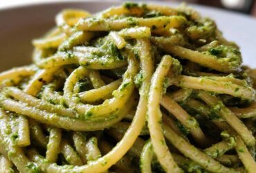 Avocado Pesto Pasta