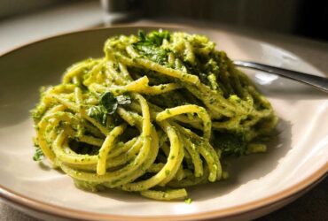 Avocado Pesto Pasta