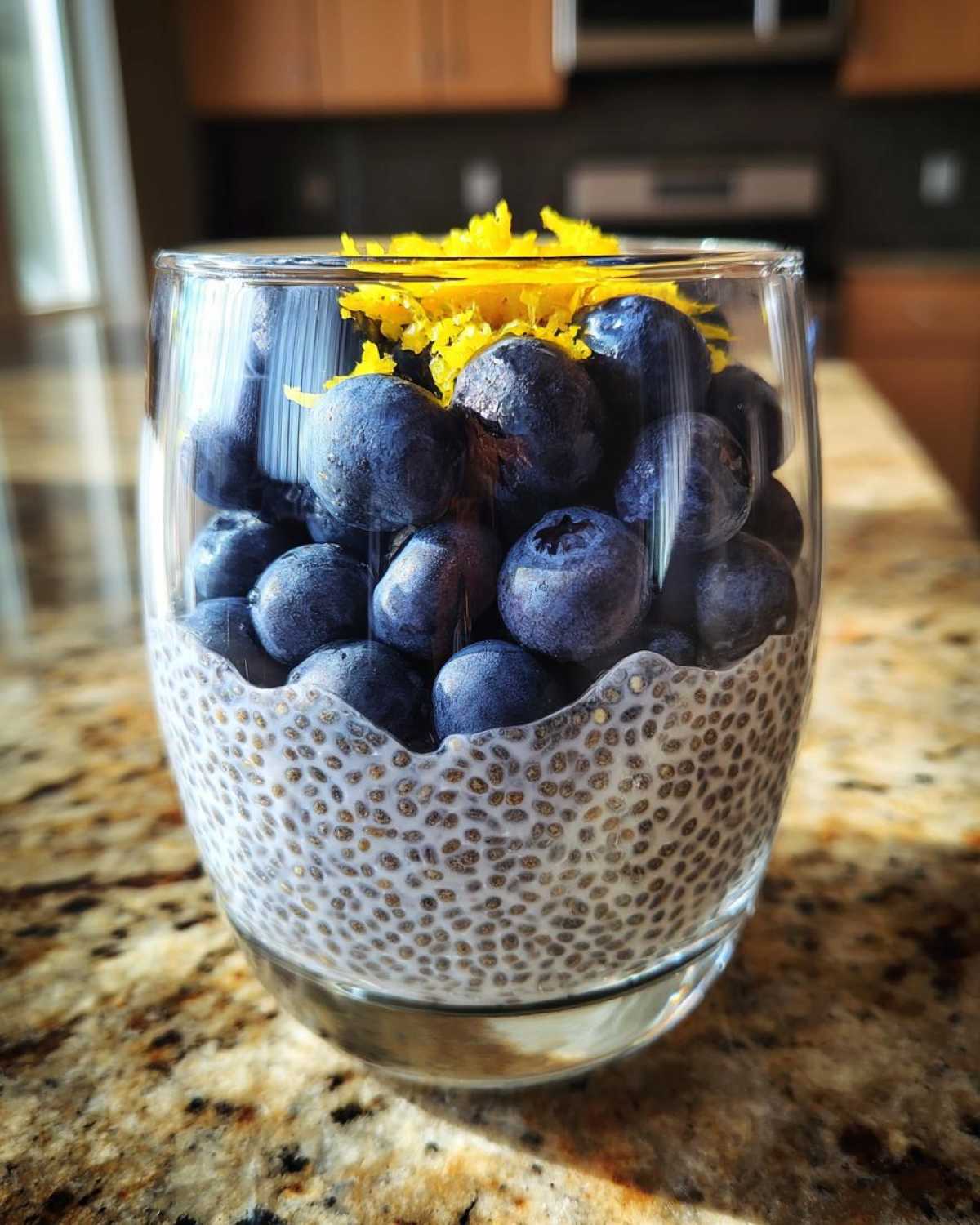 Blueberry Lemon Chia Pudding - detail 1
