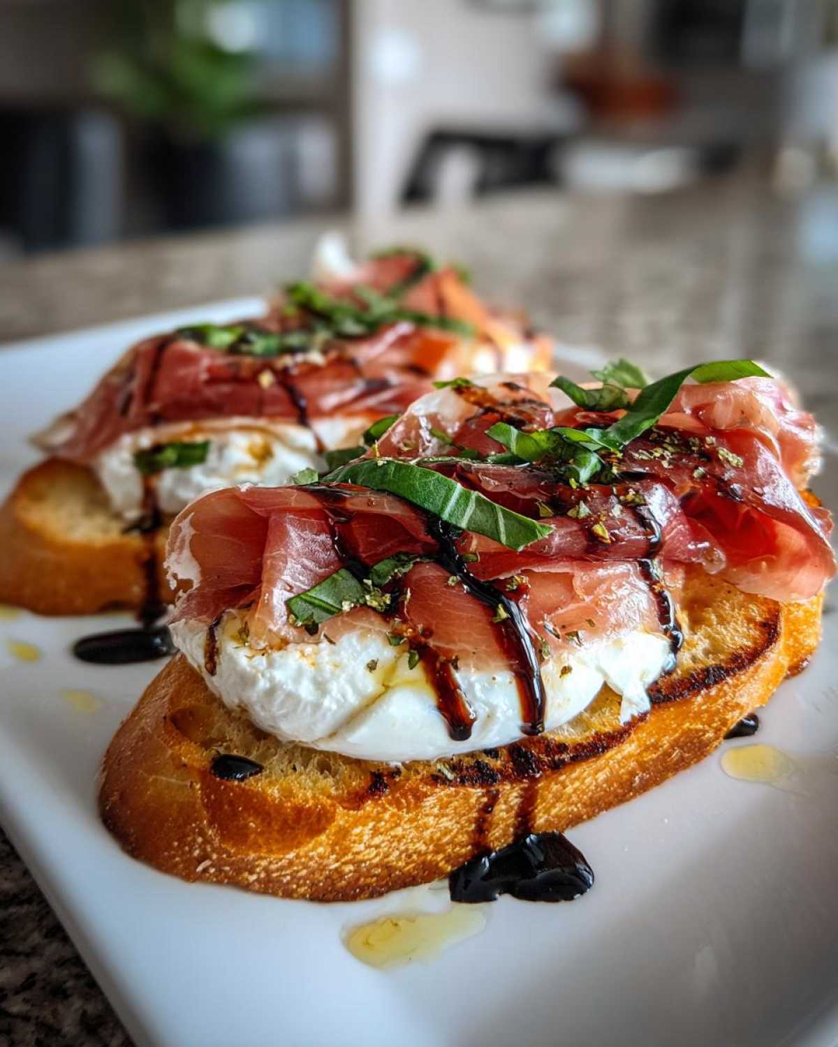 Burrata & Prosciutto Crostini - detail 1