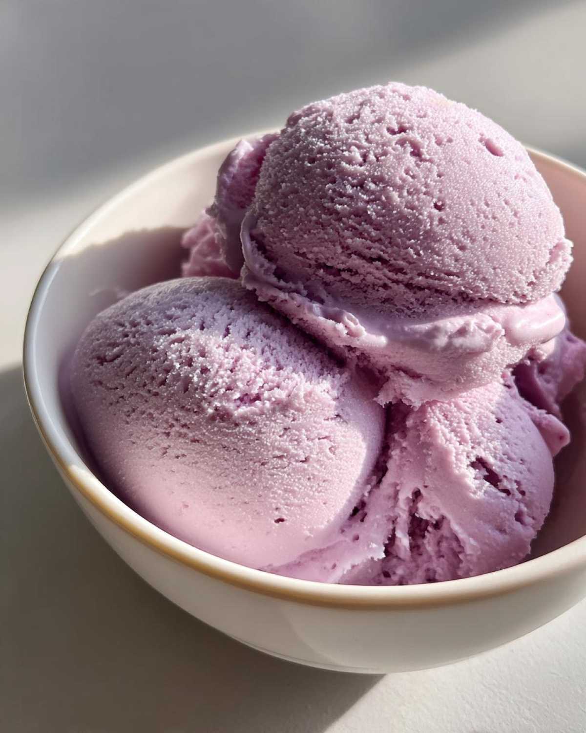 Lavender Honey Ice Cream - detail 2