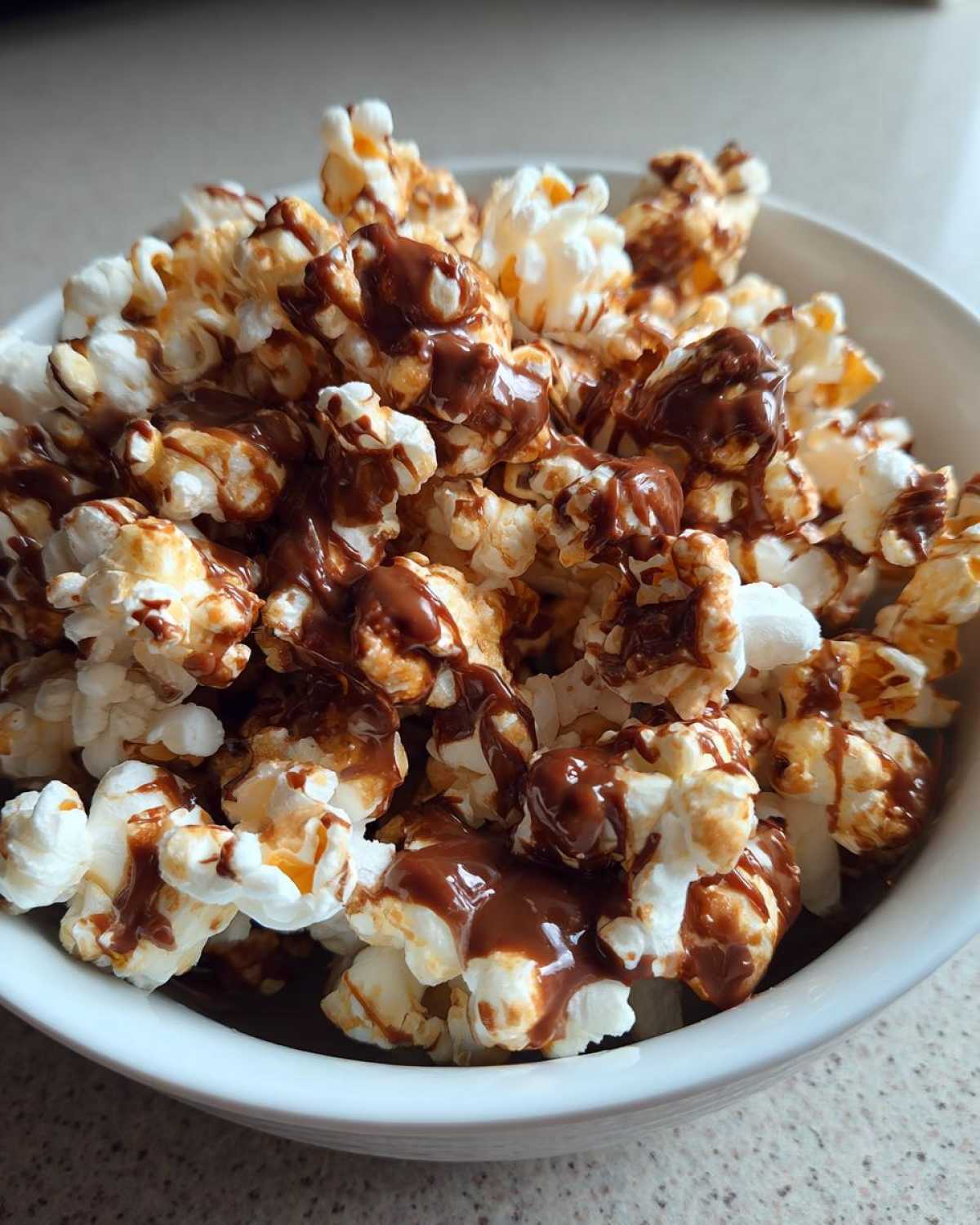 Mocha Drizzle Popcorn - detail 1