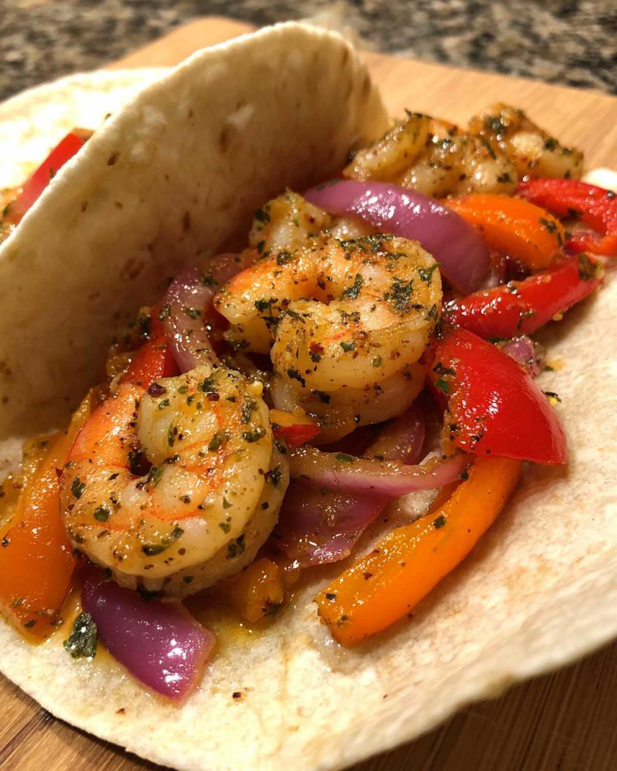 Sheet Pan Shrimp Fajitas - detail 2