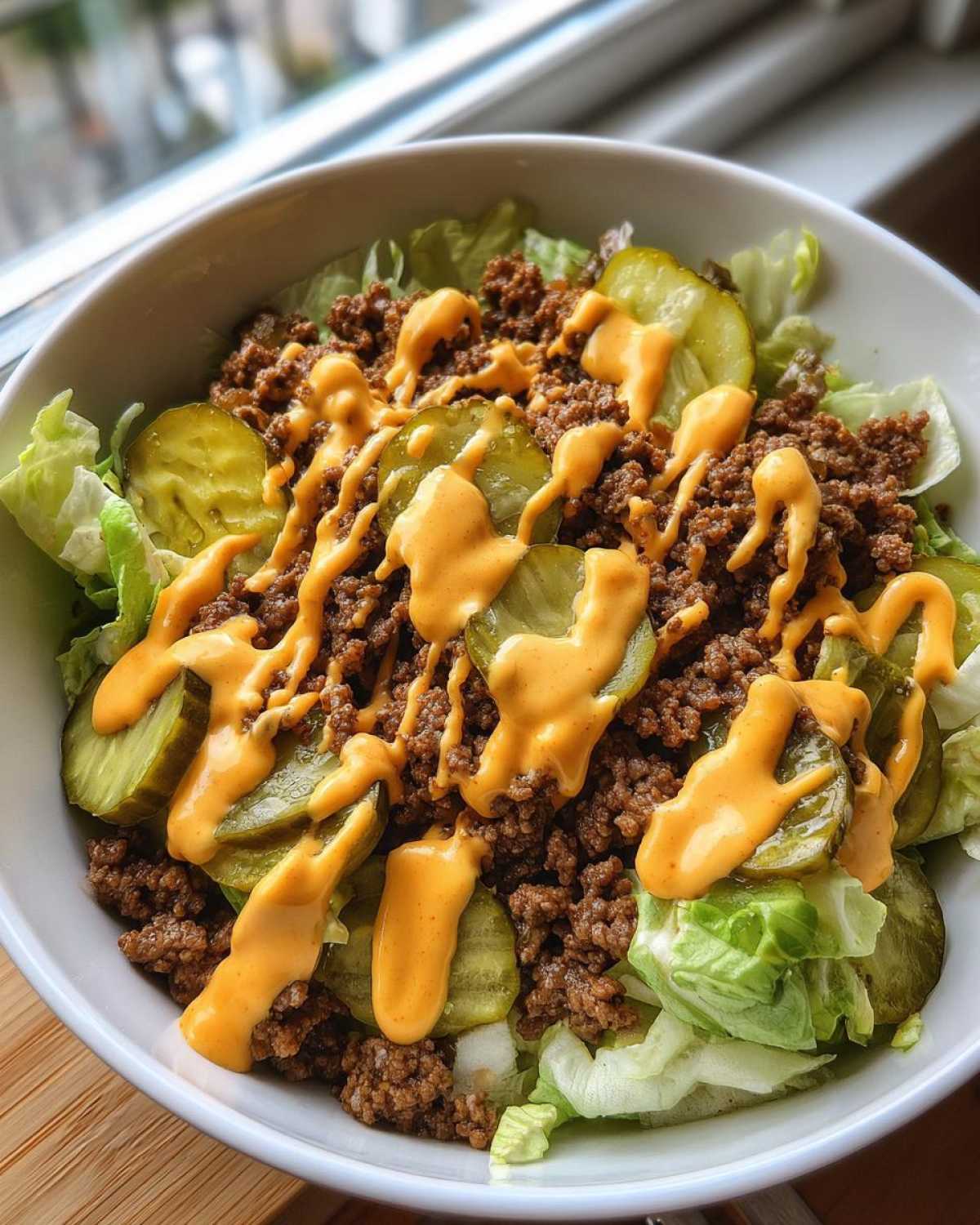 Big Mac Salad (Keto) - detail 2