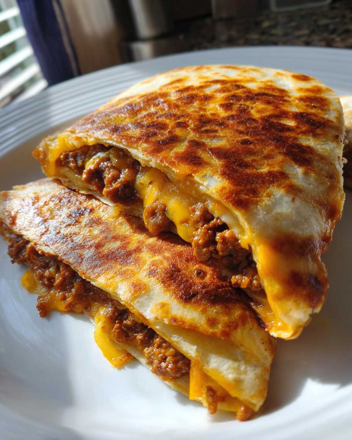 Burger Quesadillas - detail 2