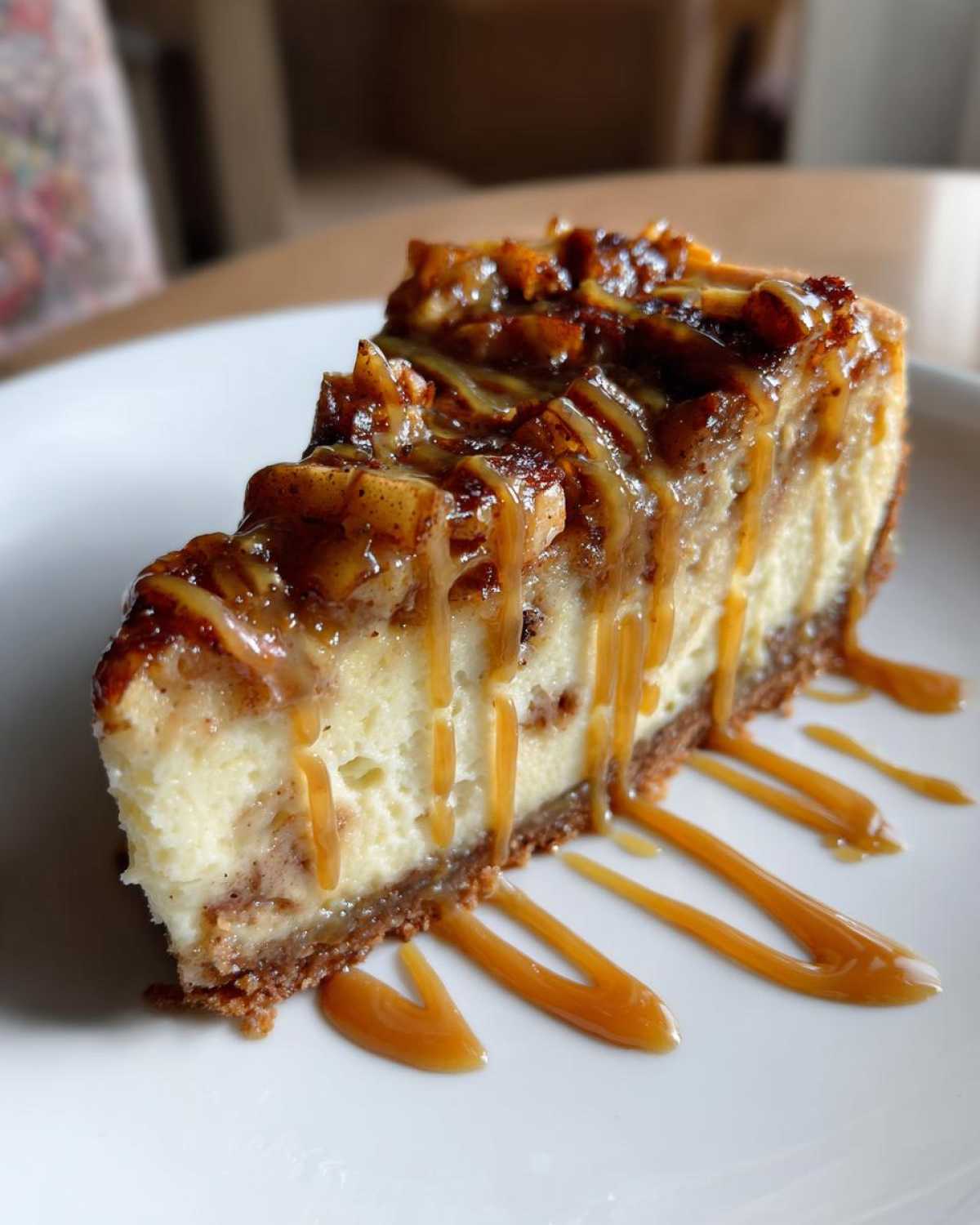 Caramel Apple Cheesecake - detail 1