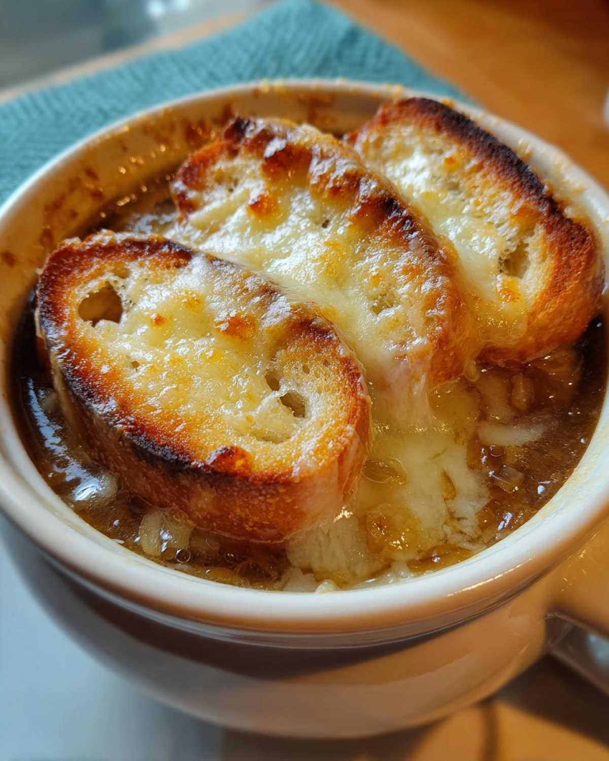 French Onion Soup - detail 1