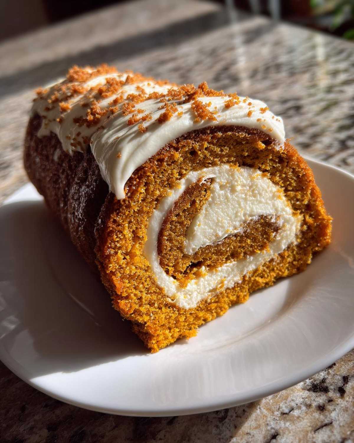 Pumpkin Roll Cake - detail 2