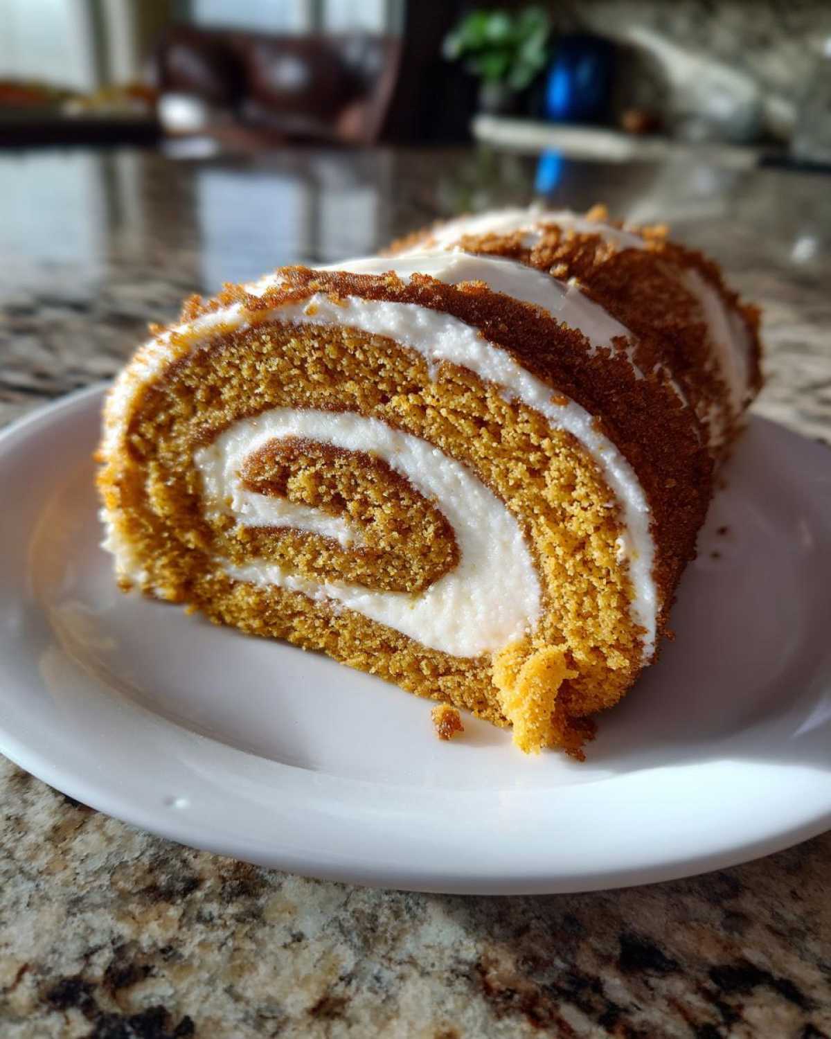Pumpkin Roll Cake - detail 3