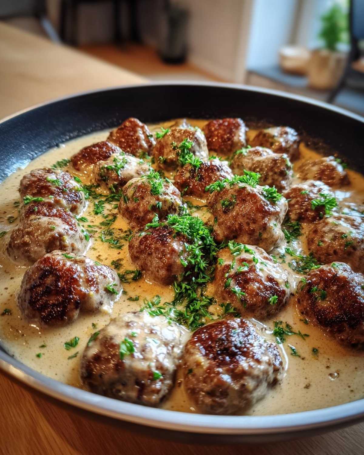 Swedish Meatballs - detail 1