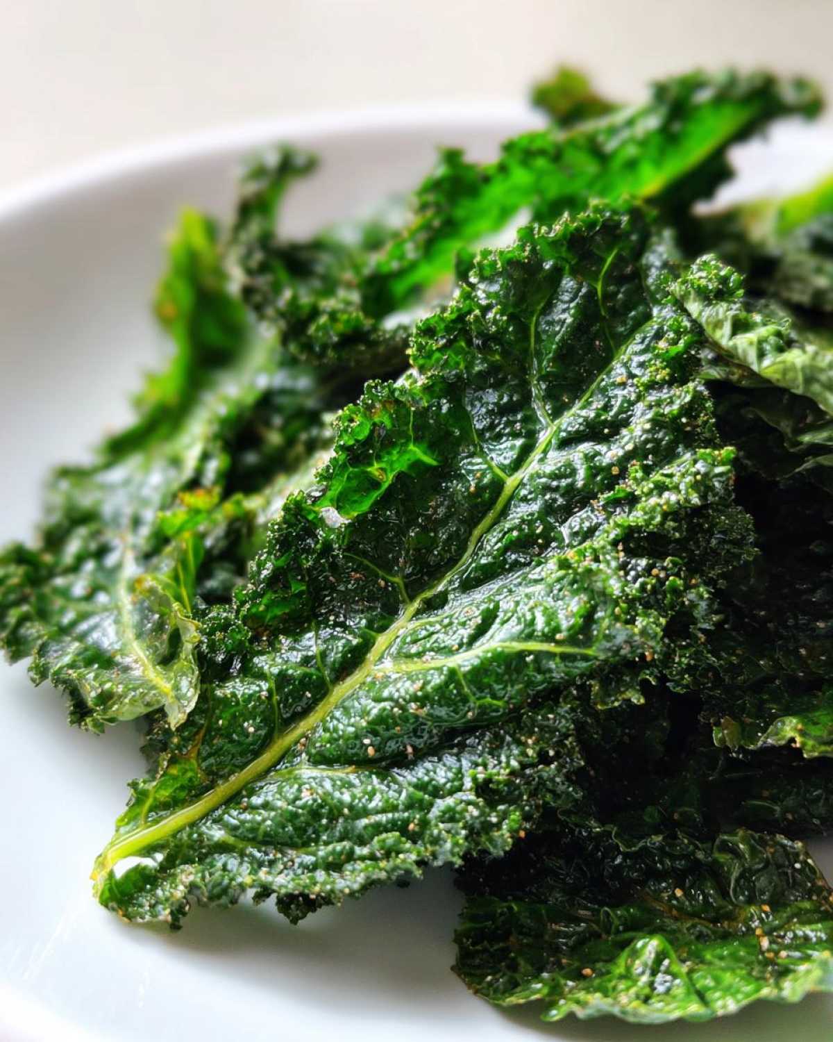 Air Fryer Kale Chips (Crispy, Guilt-Free Snack) - detail 1