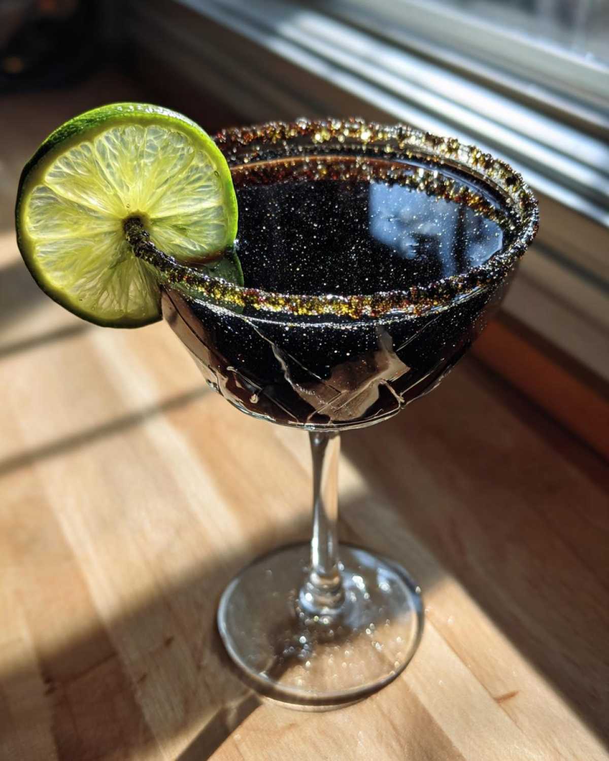 Black Magic Halloween Cocktail (Adults-Only Potion) - detail 1