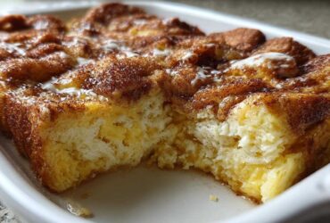 Cinnamon Roll French Toast Casserole (Overnight Brunch Recipe)