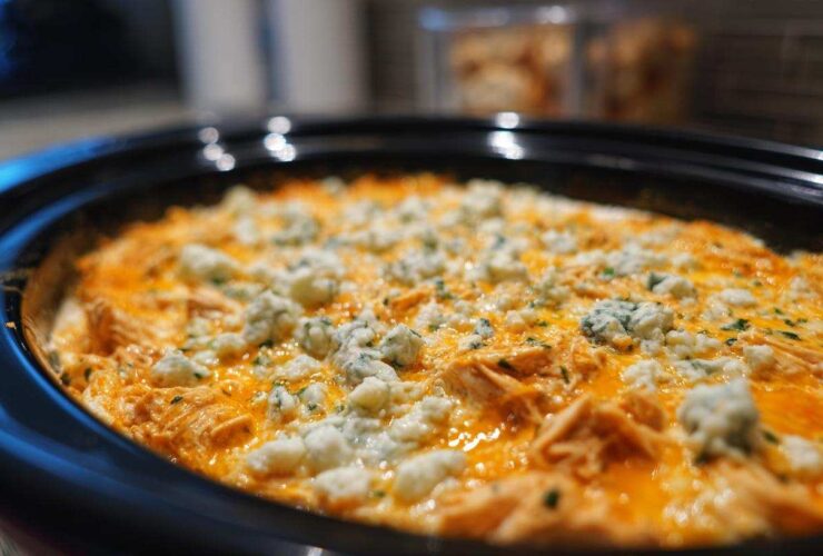 Crockpot Buffalo Chicken Dip (Ultimate Game Day Snack)