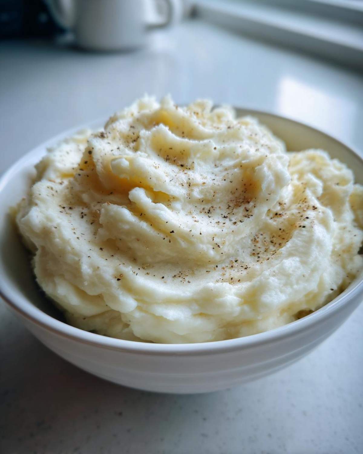 Make-Ahead Mashed Potatoes (Thanksgiving Dinner Time-Saver) - detail 1