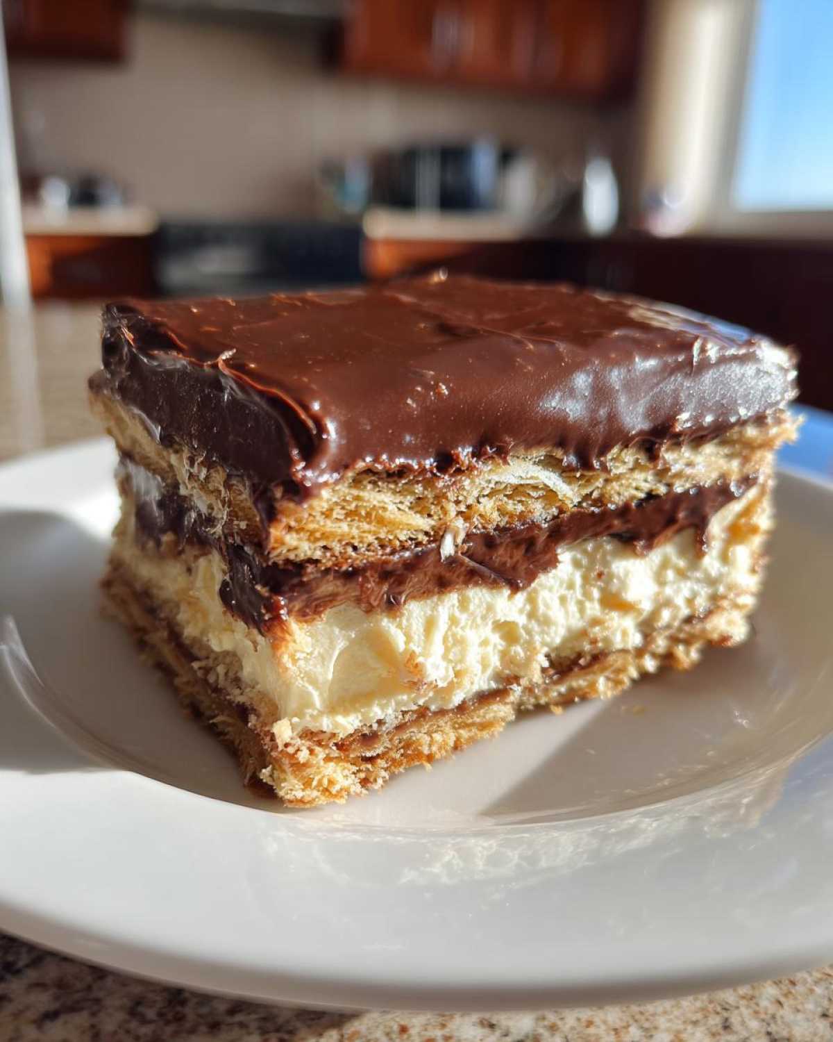 No-Bake Chocolate Eclair Cake (Retro Icebox Dessert) - detail 2