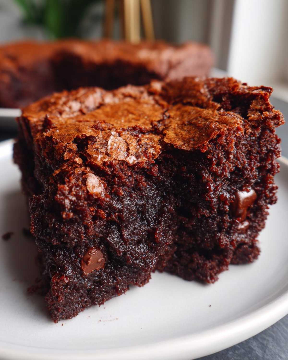 Secretly Healthy Avocado Brownies (Super Fudgy) - detail 3