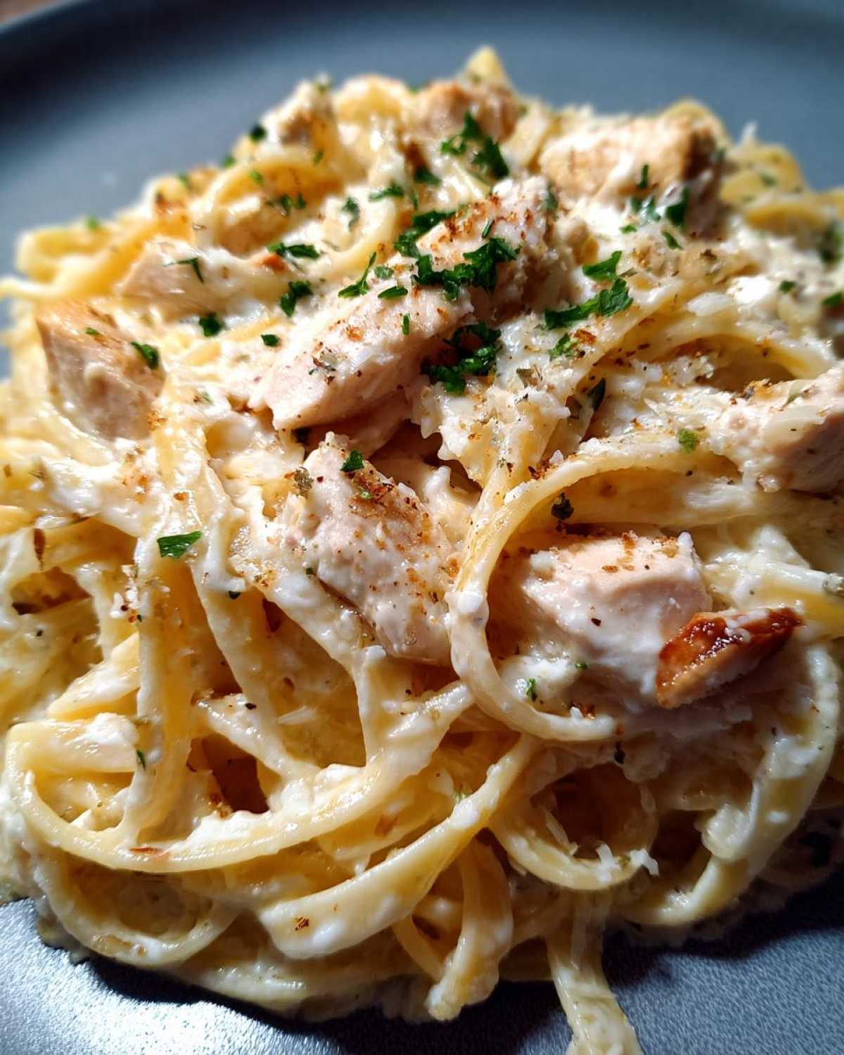 Skinny Chicken Alfredo (Creamy Without the Heavy Cream) - detail 2