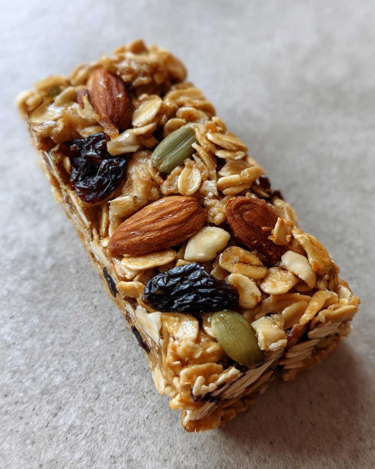 Trail Mix Granola Bars (Chewy & Nutritious Snack) - detail 1