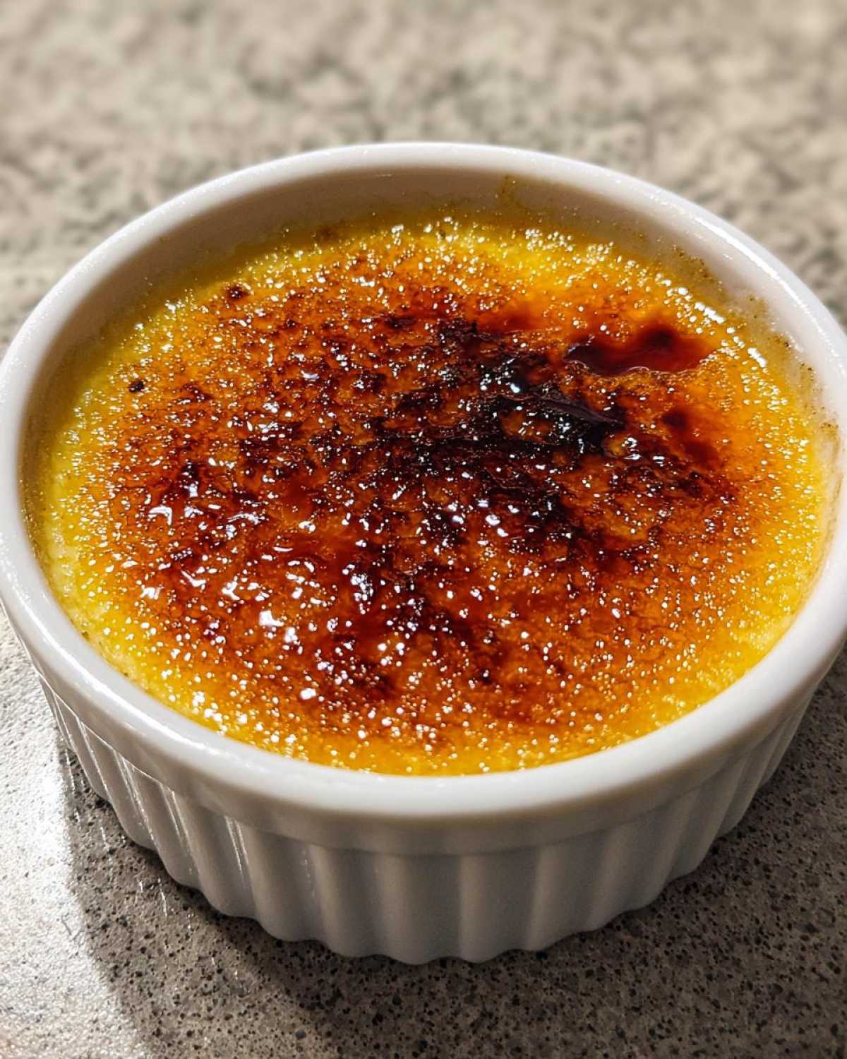 Vanilla Crème Brûlée (5-Ingredient Gourmet Indulgence) - detail 1