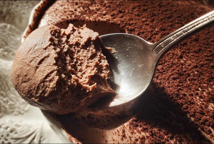 Vegan Chocolate Mousse (Aquafaba Magic Trick)