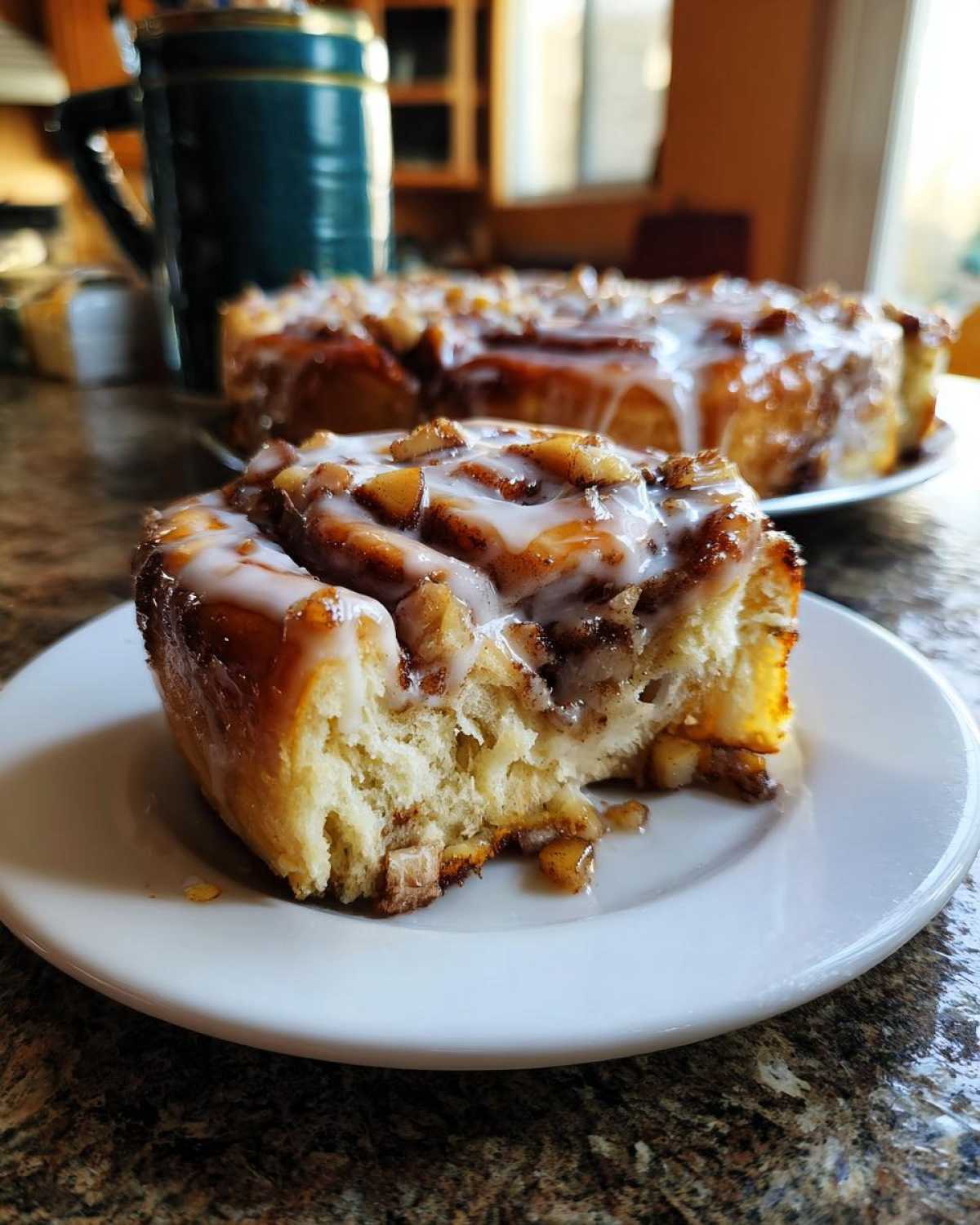 Apple Cinnamon Rolls - detail 1