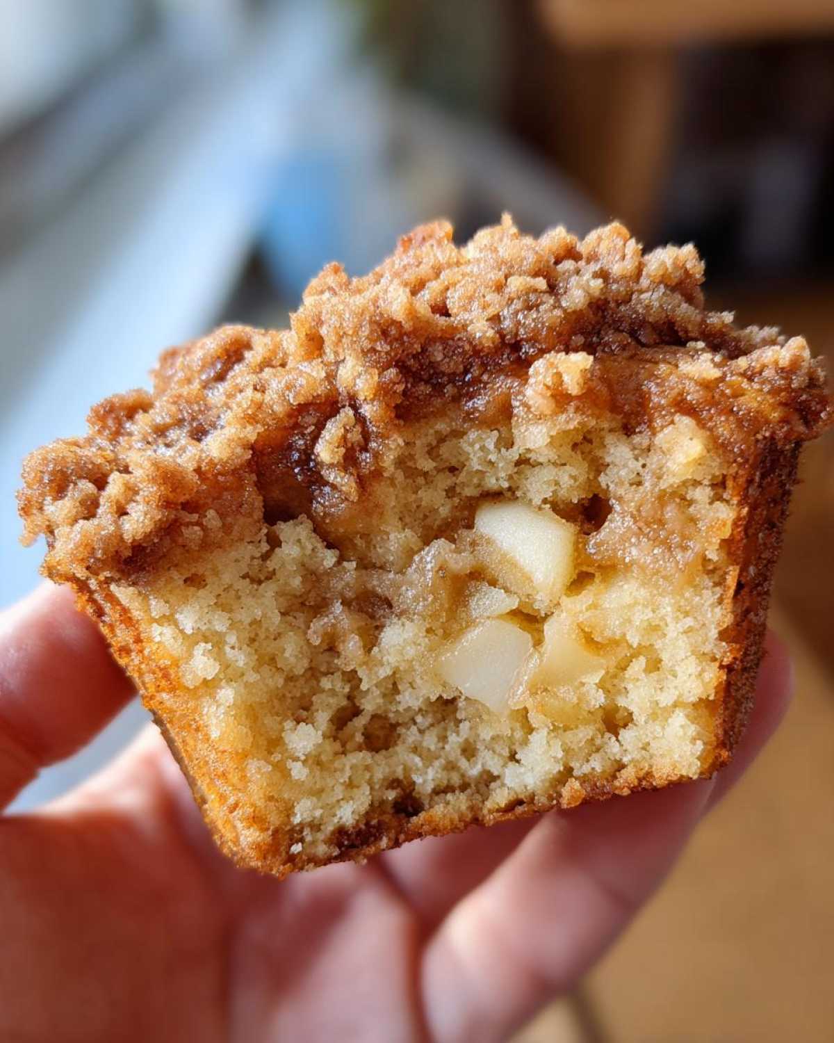 Apple Cinnamon Streusel Muffins - detail 2