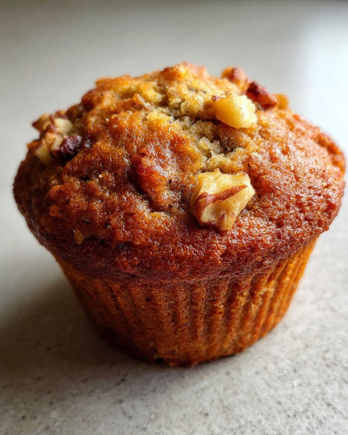 Banana walnut muffins - detail 4