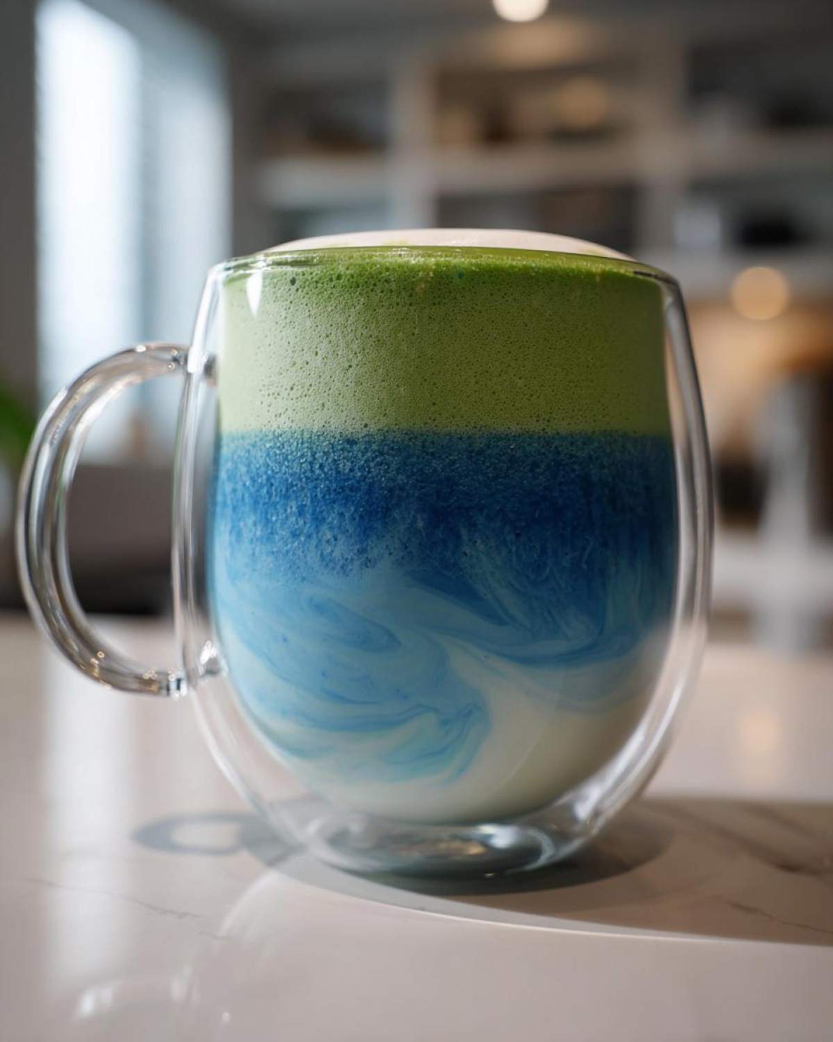 Blue Spirulina Matcha Latte - detail 1