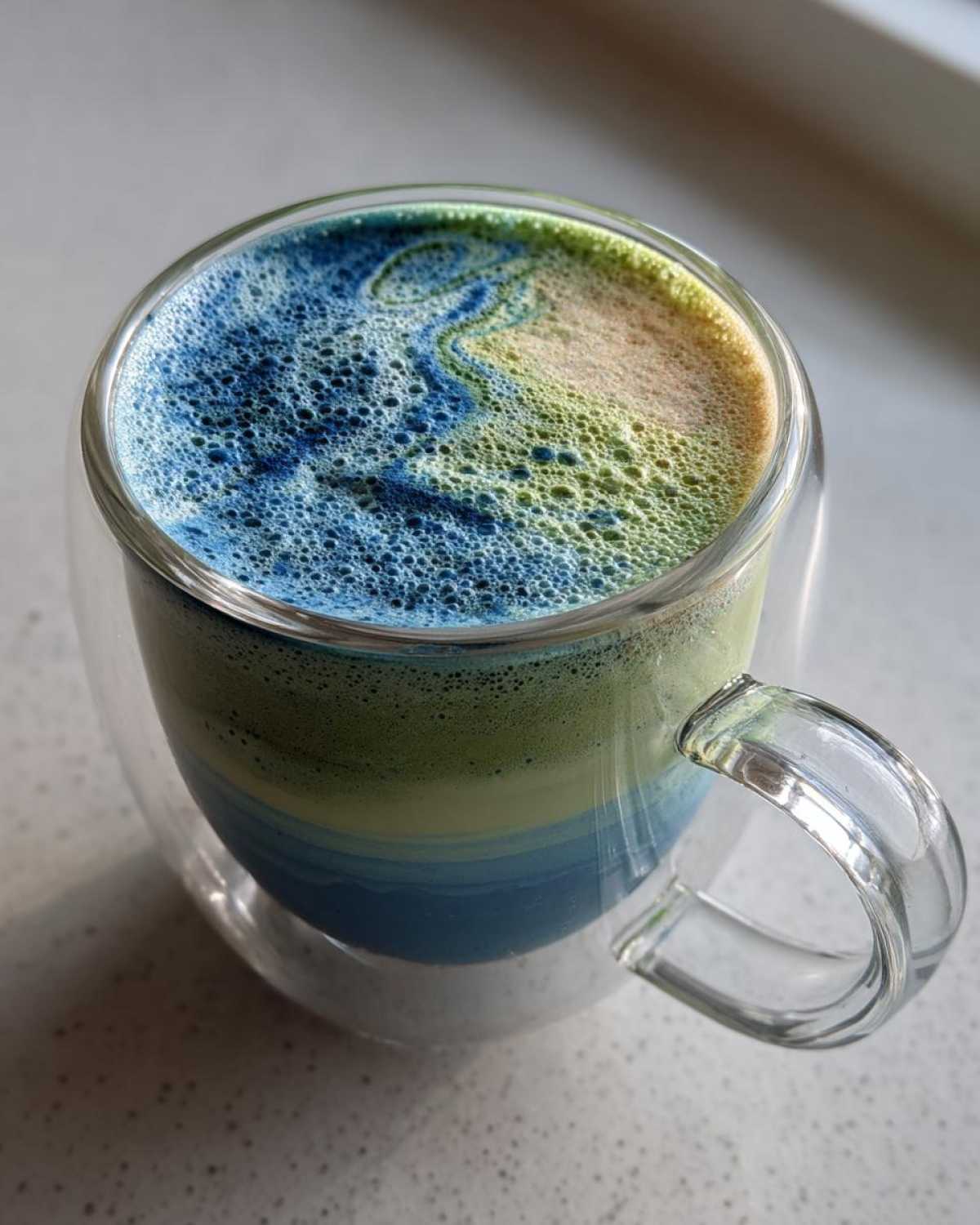 Blue Spirulina Matcha Latte - detail 4