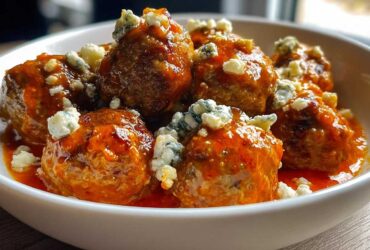Buffalo Blue Cheese Meatballs