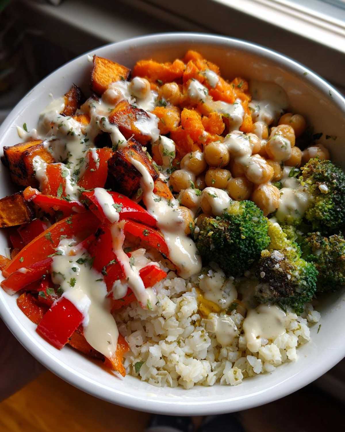 Cauliflower Rice Buddha Bowl - detail 3