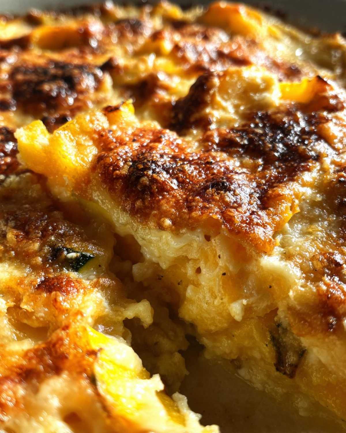 Cheesy squash casserole - detail 1
