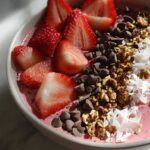 Chocolate-Covered Strawberry Smoothie Bowl