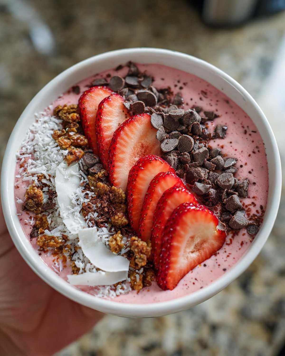 Chocolate-Covered Strawberry Smoothie Bowl - detail 4