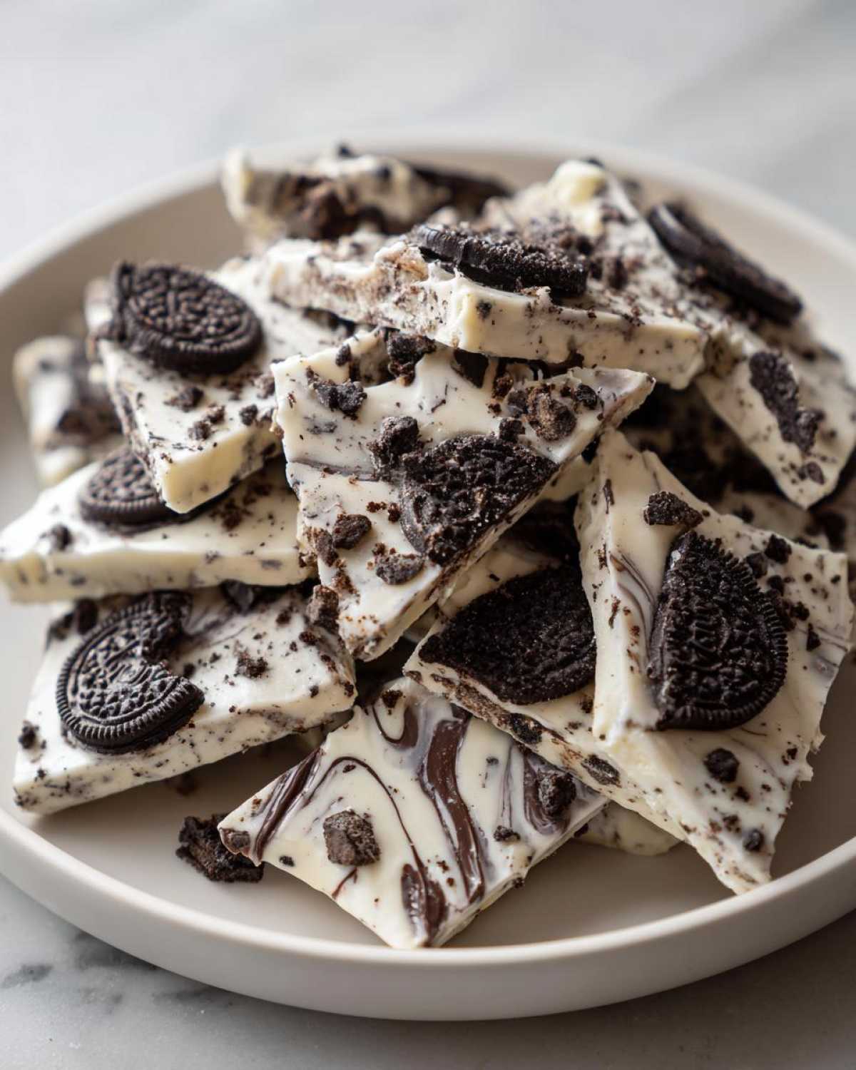 Cookies and Cream Yogurt Bark - detail 4