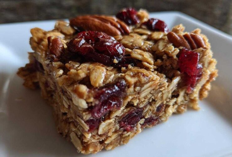 Cranberry Pecan Quinoa Breakfast Bars