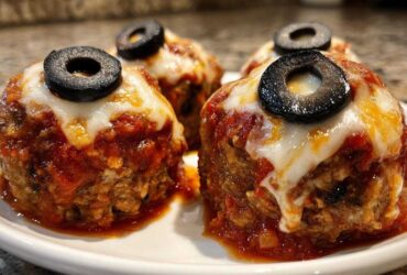 Creepy Eyeball Meatballs