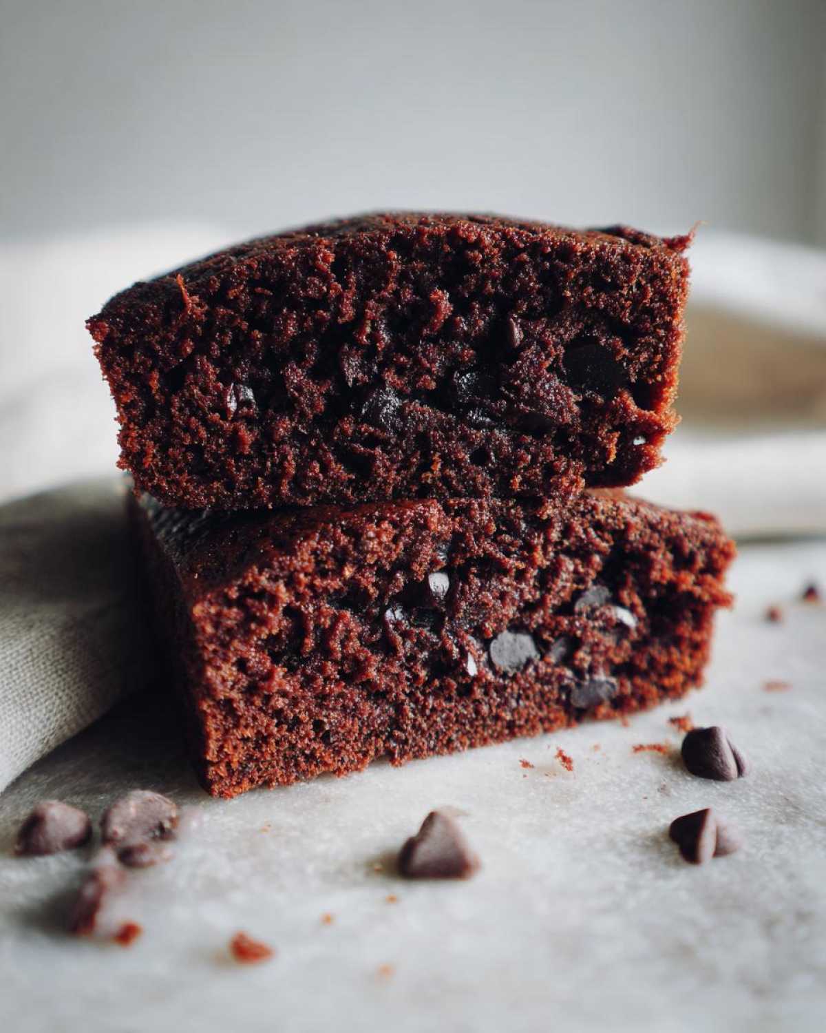 Dark Chocolate Beetroot Cake - detail 3