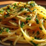 Easy Pasta Aglio e Olio