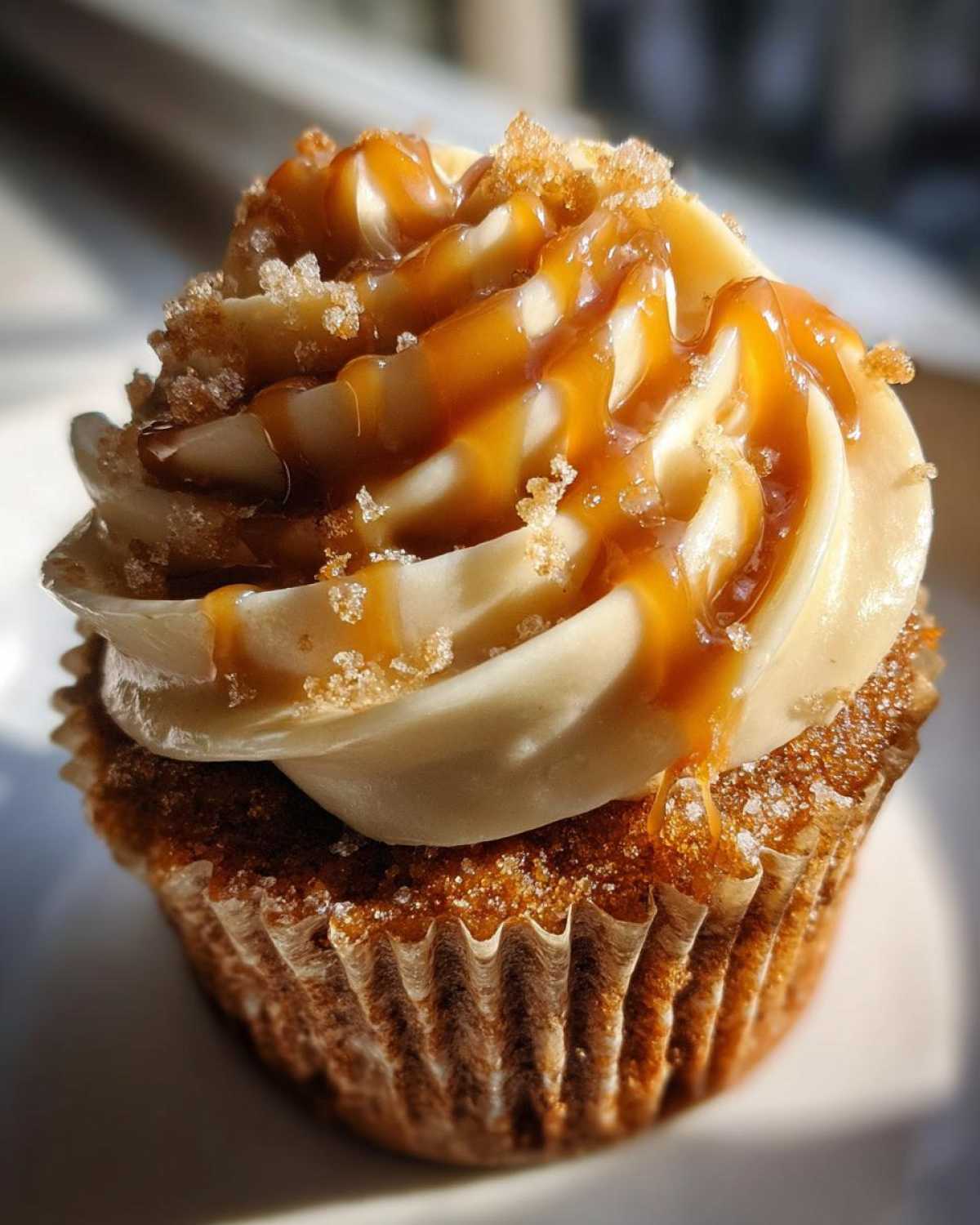 Gingerbread Latte Cupcakes with Salted Caramel - detail 2