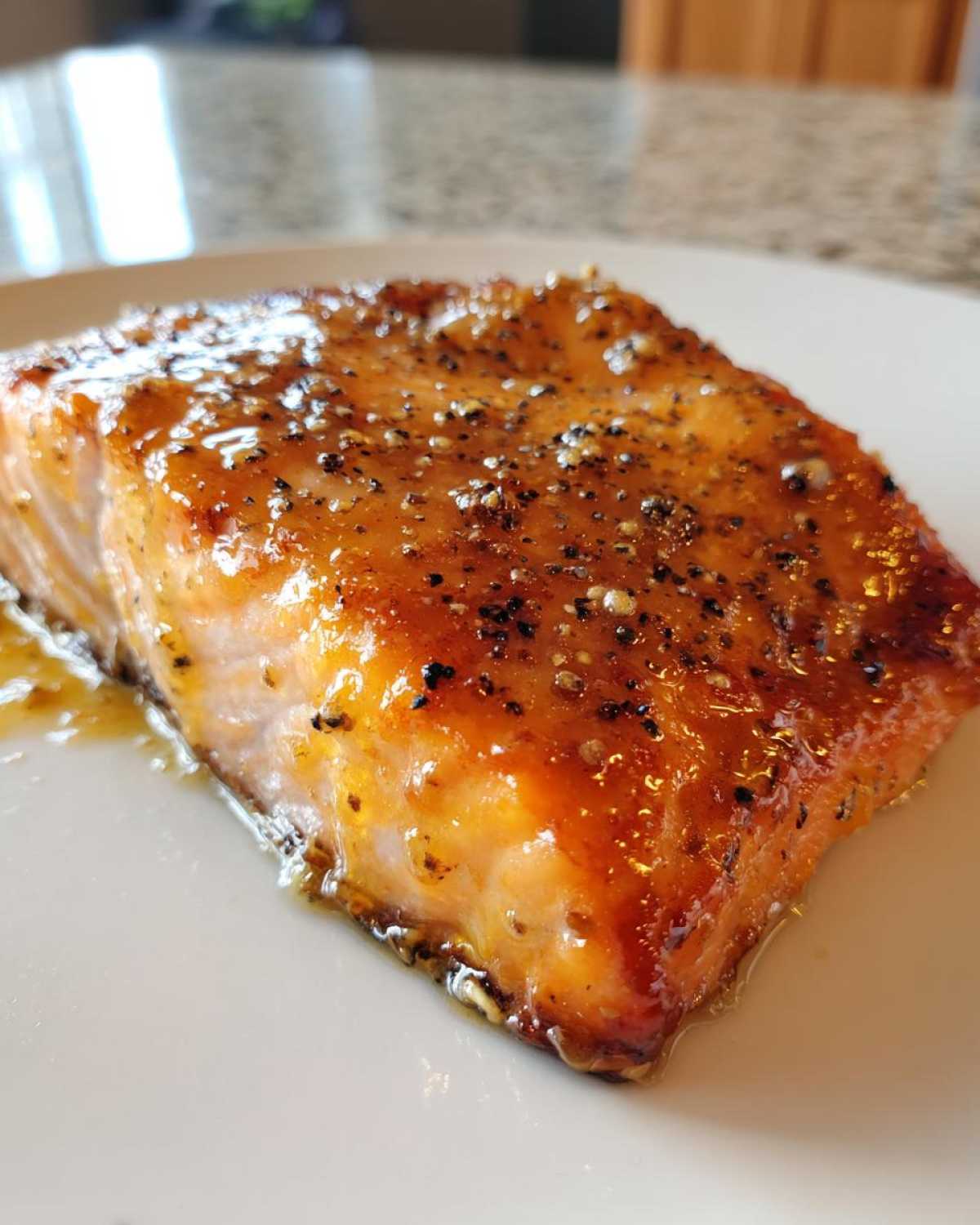 Honey Mustard Glazed Salmon - detail 3