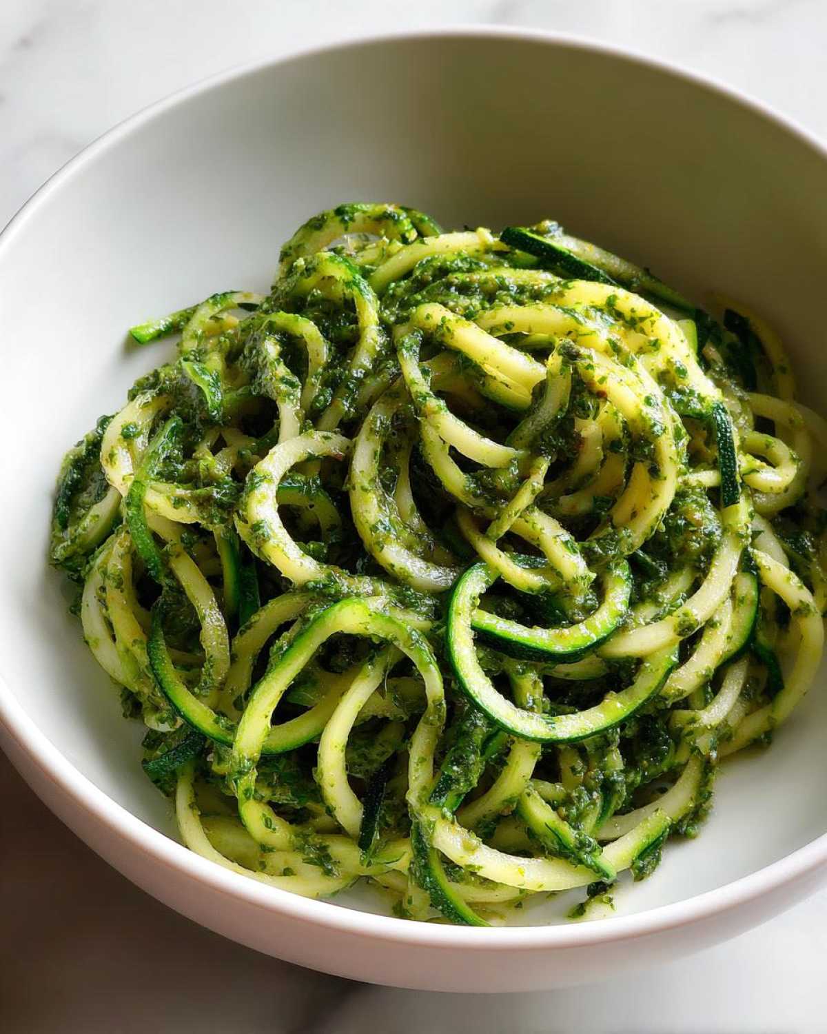 Kale Pesto Zoodle Bowl - detail 2