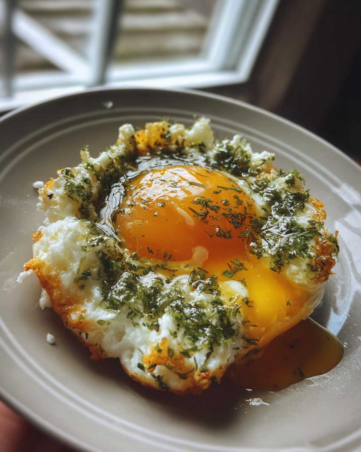 Keto Cloud Eggs with Herbed Butter - detail 3