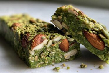 Matcha Almond Oat Bars