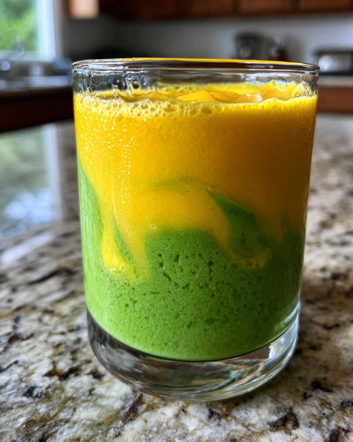 Matcha Mango Smoothie - detail 3