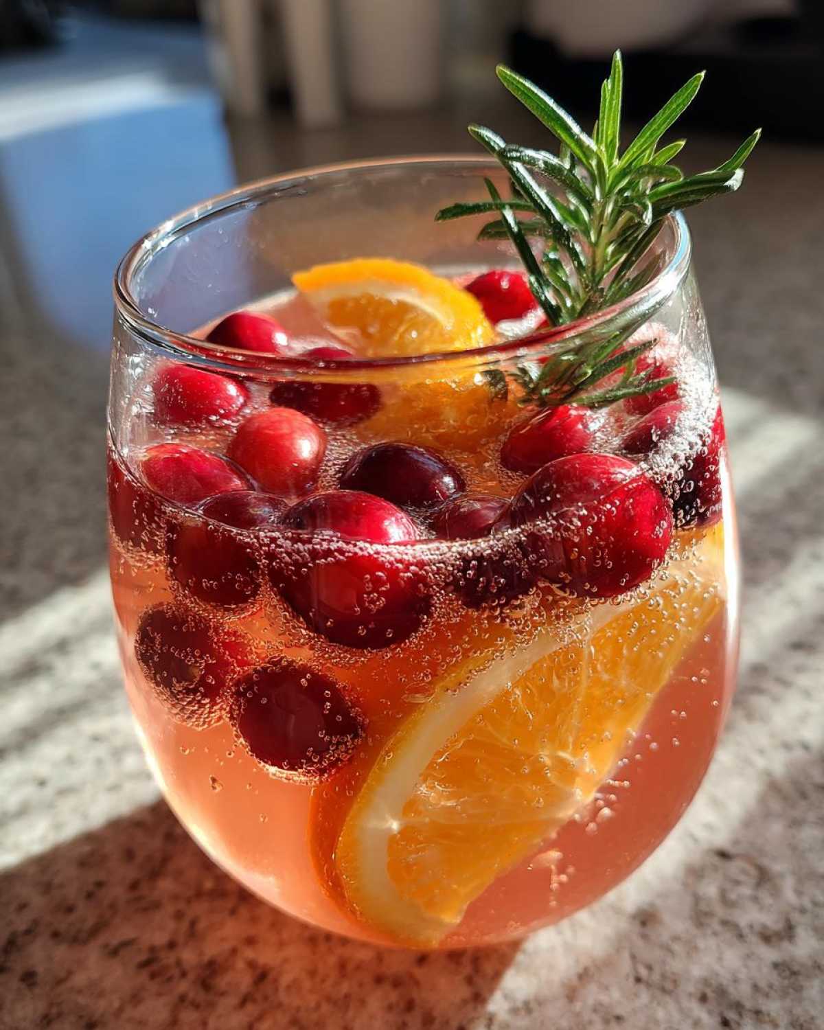 New Year Sparkling Champagne Punch - detail 4