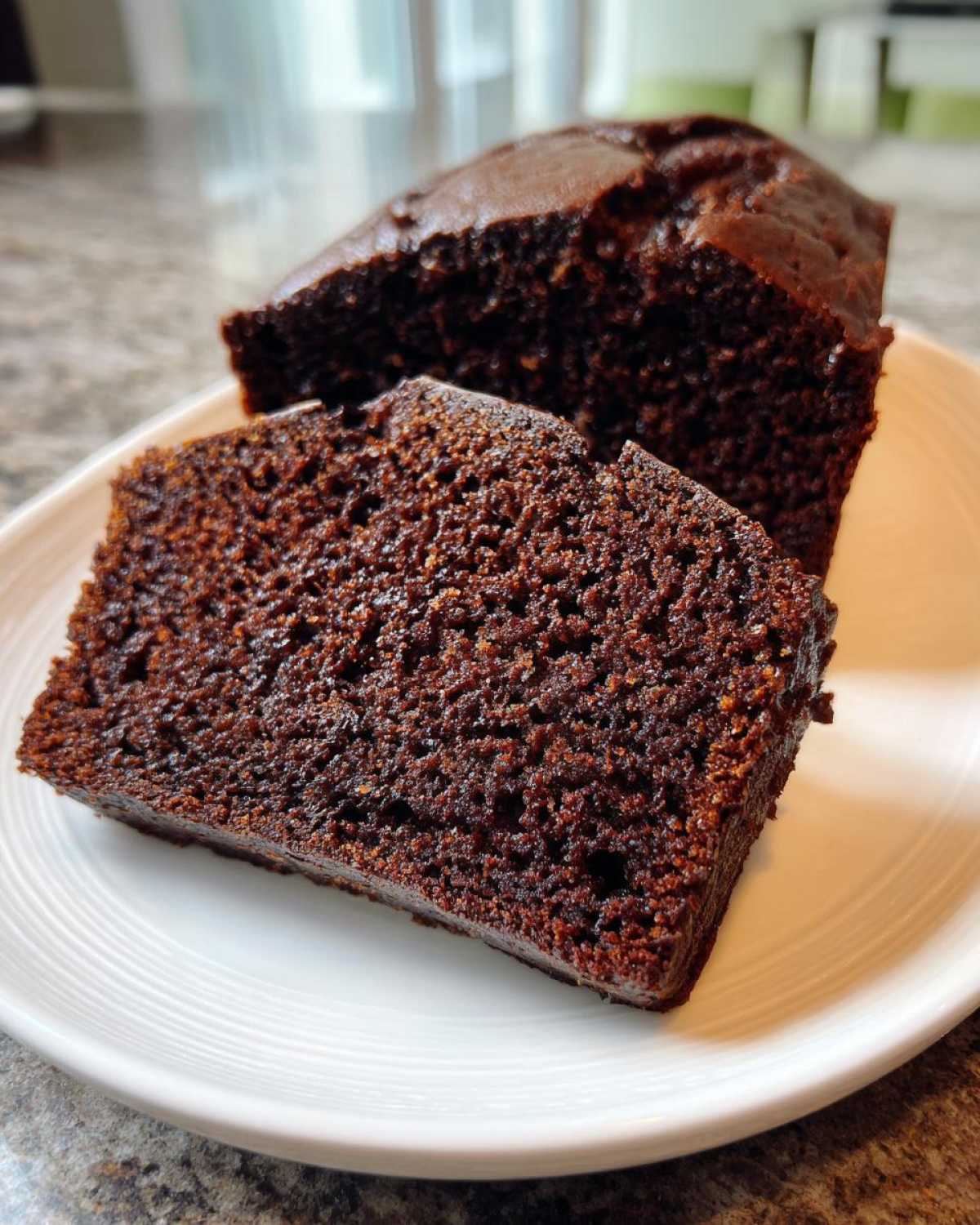 One Bowl Fudgy Chocolate Zucchini Bread Easy - detail 2