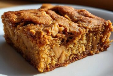 Peanut Butter Banana Blondies