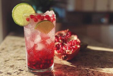 Pomegranate Green Tea Spritzer